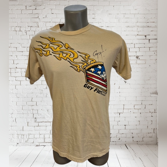 EUC Autographed Guy Fieri Roadshow Graphic Tee Patriotic Flaming Cake 2009